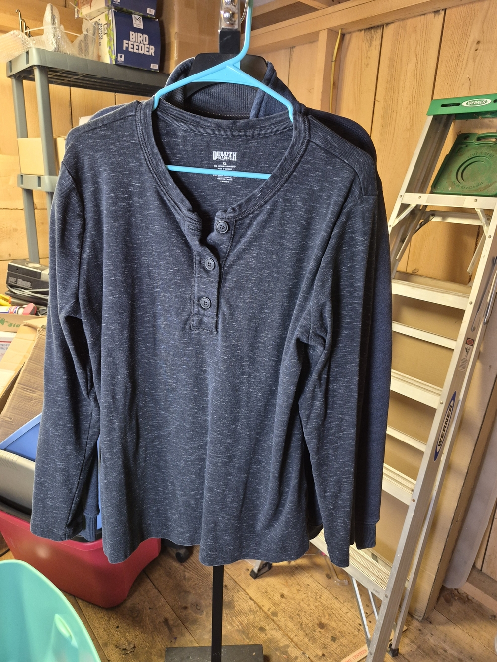 Duluth Trading Co Heathered Navy Long-Sleeve Henley Bin 62